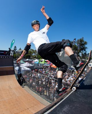 Charlie TRADING INC. チャーリートレーディング – SKATE SNOW